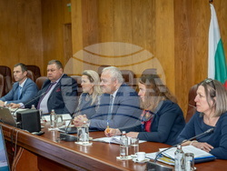 Снимка: Пресцентър МВР - Министърът проведе работна среща с Ларс Гердес, заместник изпълнителен директор на Европейската агенция за гранична и брегова охрана