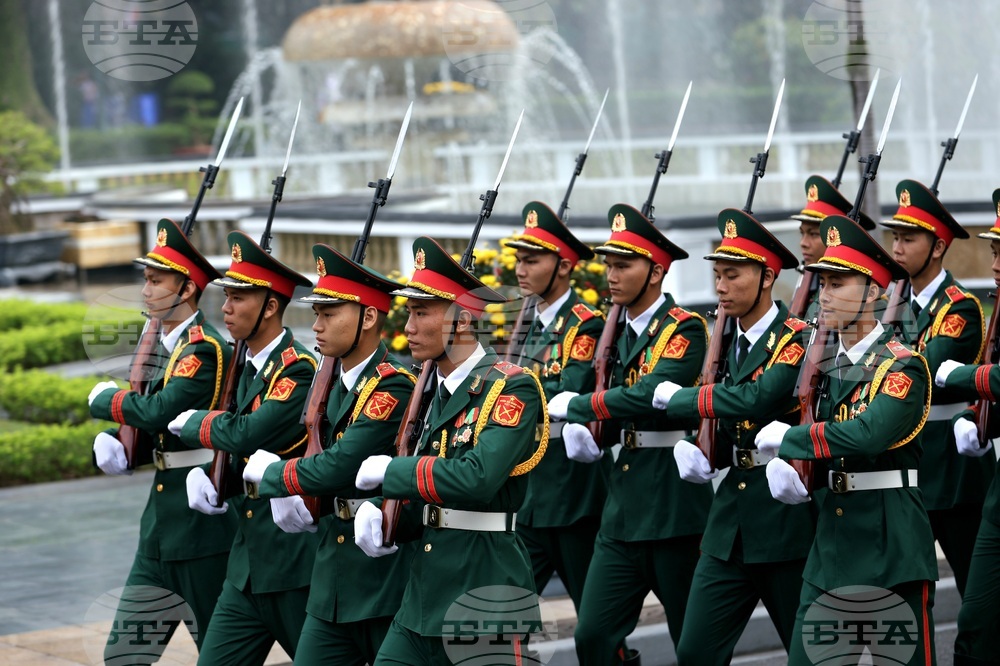 Виетнам - Румен Радев - Лъонг Къонг - официално посрещане