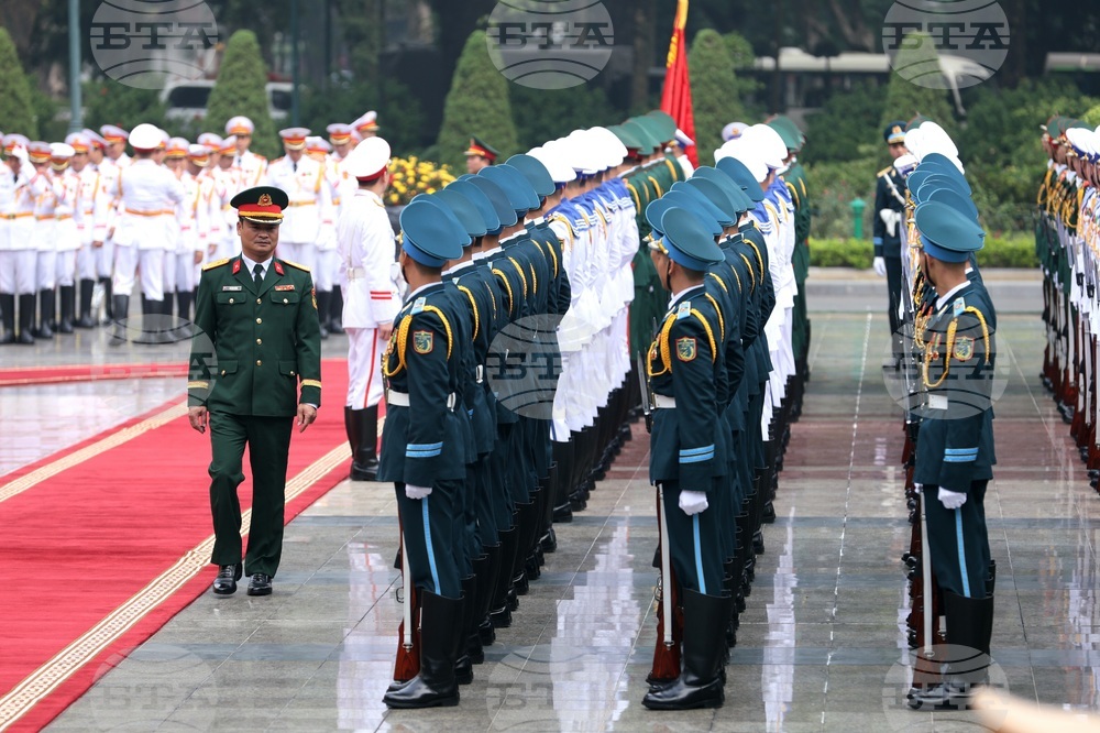 Виетнам - Румен Радев - Лъонг Къонг - официално посрещане