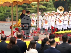 Виетнам - Румен Радев - Лъонг Къонг - официално посрещане