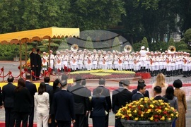 Виетнам - Румен Радев - Лъонг Къонг - официално посрещане