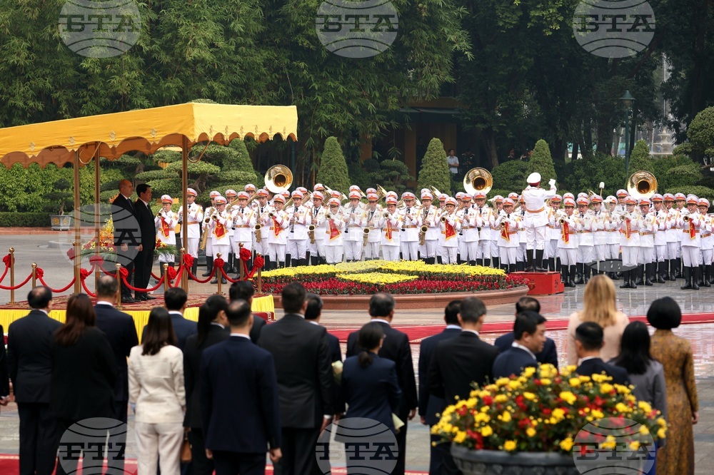 Виетнам - Румен Радев - Лъонг Къонг - официално посрещане
