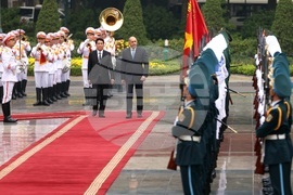 Виетнам - Румен Радев - Лъонг Къонг - официално посрещане