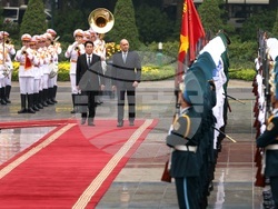 Виетнам - Румен Радев - Лъонг Къонг - официално посрещане