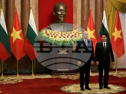 Виетнам - Румен Радев - Лъонг Къонг - официално посрещане