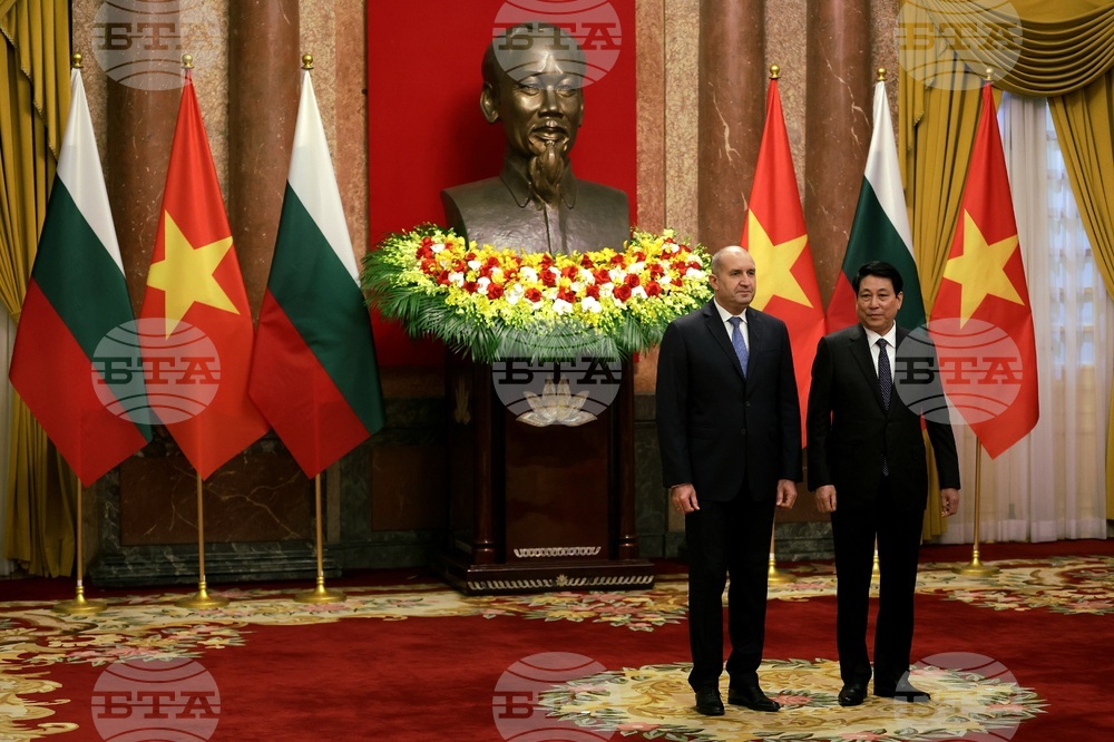 Виетнам - Румен Радев - Лъонг Къонг - официално посрещане