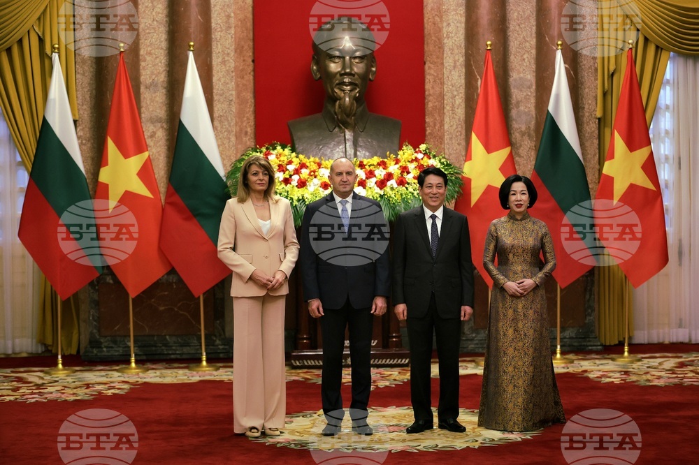 Виетнам - Румен Радев - Лъонг Къонг - официално посрещане