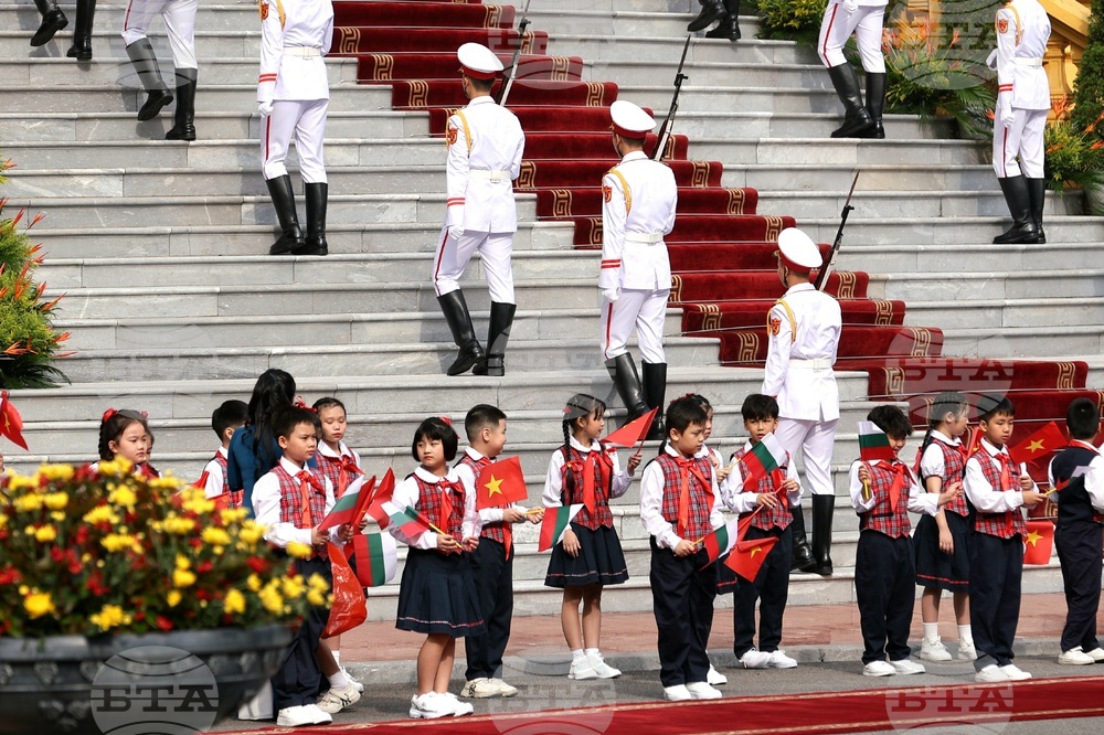 Виетнам - Румен Радев - Лъонг Къонг - официално посрещане