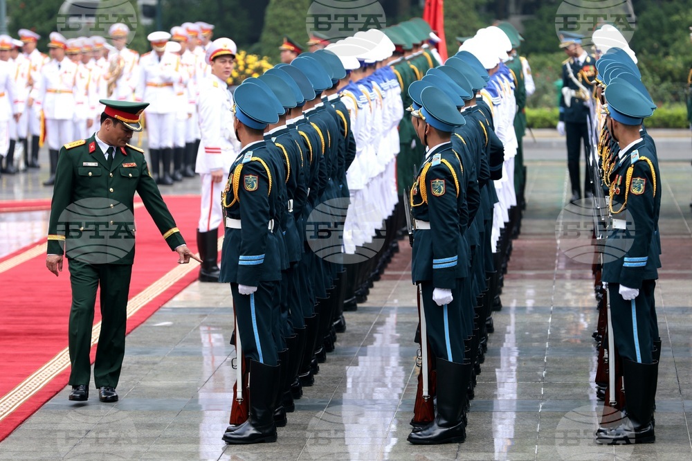 Виетнам - Румен Радев - Лъонг Къонг - официално посрещане