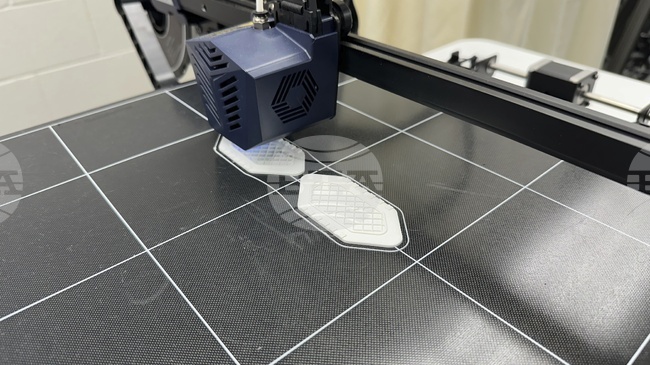 Учени създадоха 3D-принтиран имплант за възстановяване при значителни загуби на тъкани