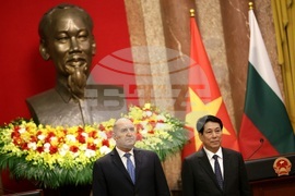 Виетнам - Румен Радев - изявления