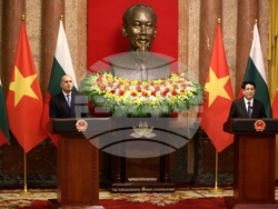 Виетнам - Румен Радев - изявления