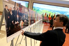 Виетнам - Румен Радев - Фам Мин Чин - среща