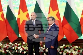 Виетнам - Румен Радев - Фам Мин Чин - среща