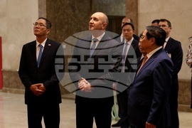 Виетнам - Румен Радев - Фам Мин Чин - среща