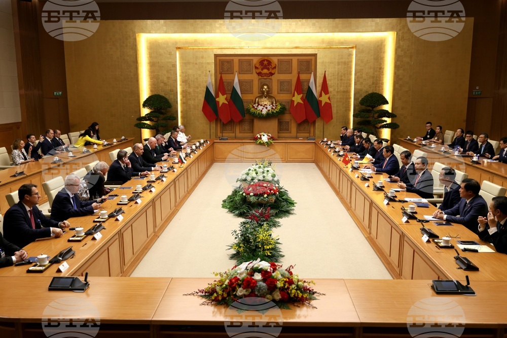 Виетнам - Румен Радев - Фам Мин Чин - среща