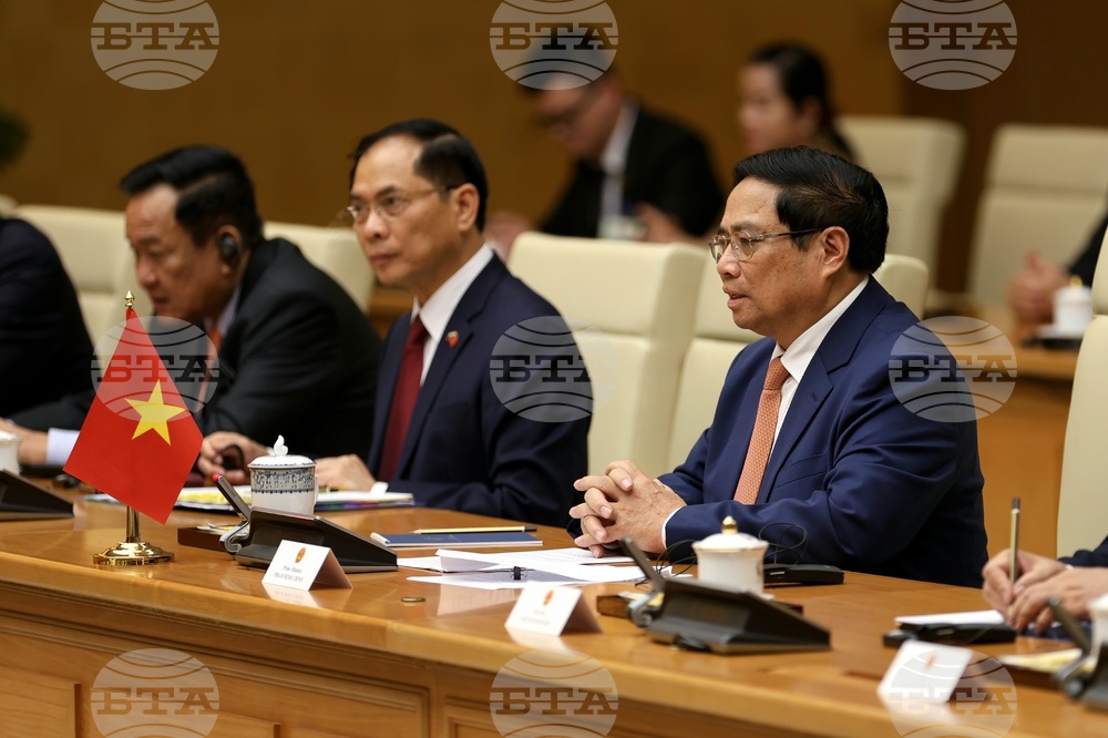 Виетнам - Румен Радев - Фам Мин Чин - среща