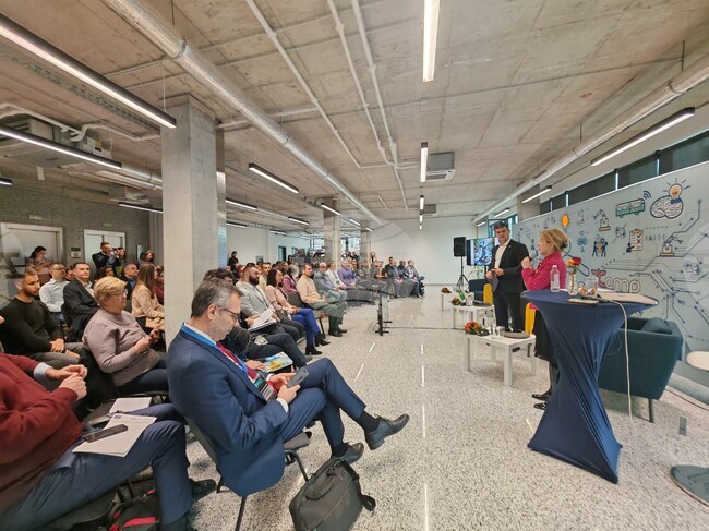 В Габрово откриха осмото издание на Gabrovo Innovation Camp 