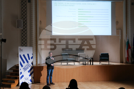 АЕЖ-България - медийна свобода - проучване - резултати