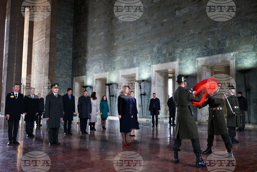 Vice President Iliana Iotova Lays Wreath at Atatürk Mausoleum