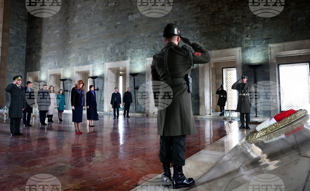 Vice President Iliana Iotova Lays Wreath at Atatürk Mausoleum