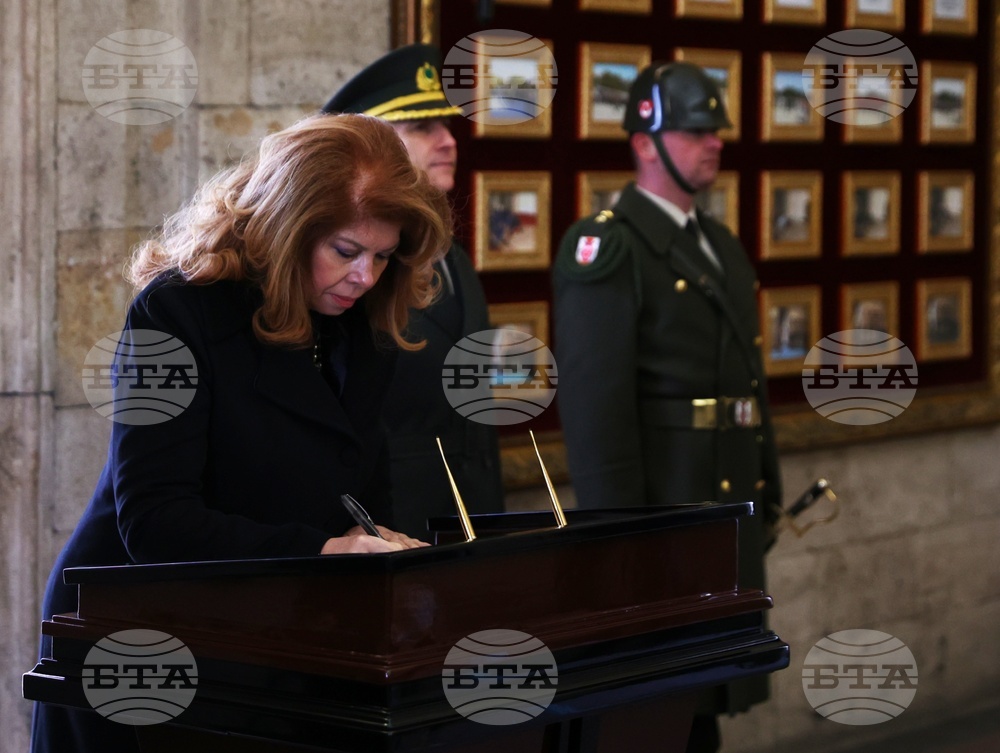 Vice President Iliana Iotova Lays Wreath at Atatürk Mausoleum