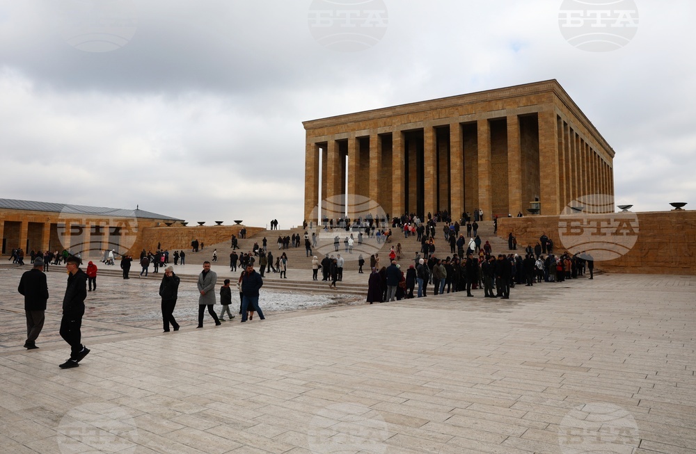 Vice President Iliana Iotova Lays Wreath at Atatürk Mausoleum