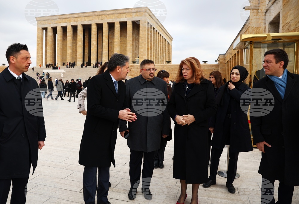 Vice President Iliana Iotova Lays Wreath at Atatürk Mausoleum