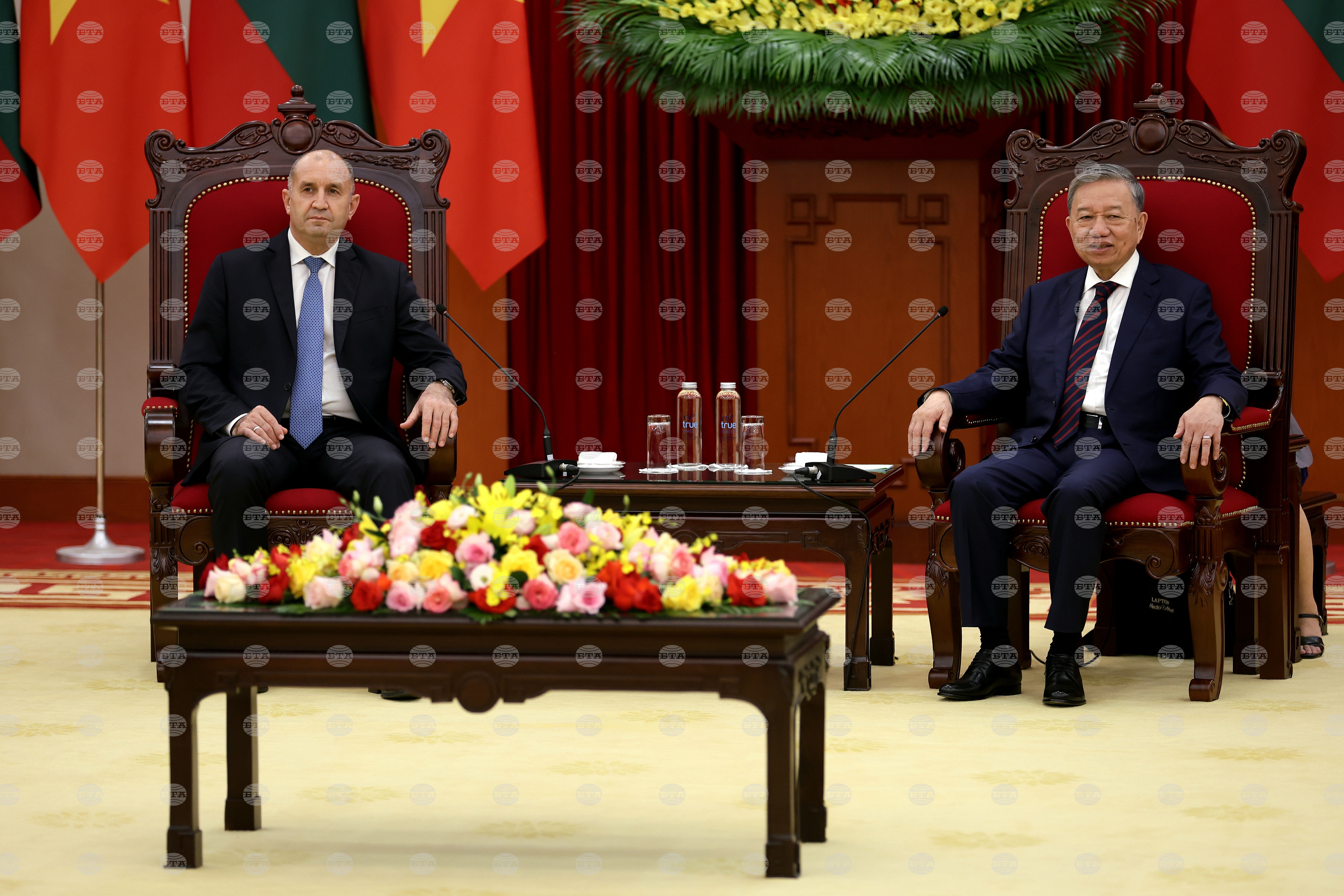 Vietnam Top Leader To Lam to Meet with President Radev