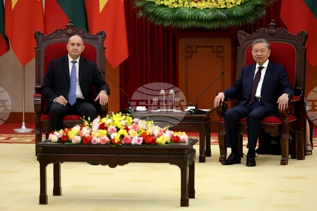 Vietnam Top Leader To Lam to Meet with President Radev