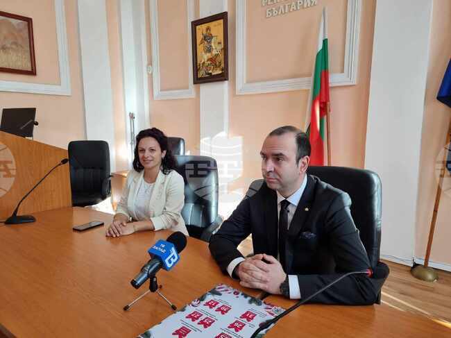 Община Кюстендил обяви коледната и новогодишната си програма