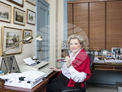 Obit Barbara Taylor Bradford