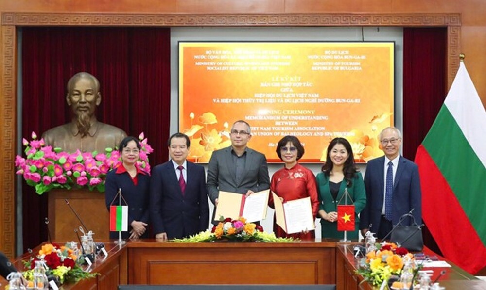 Bulgarian, Vietnamese Tourism Associations Seal “Historic” Deal