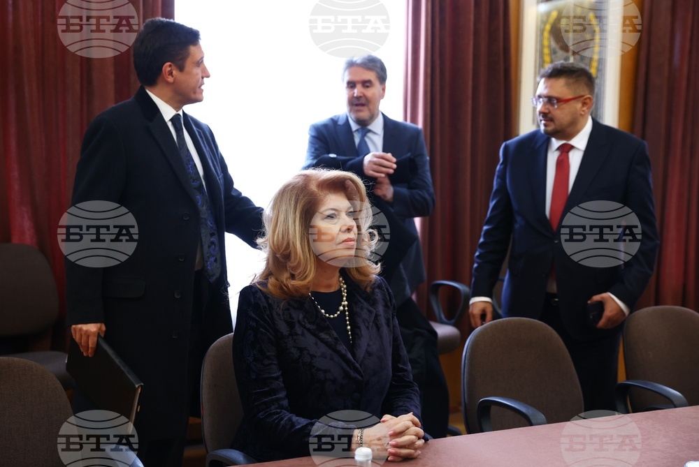 VP Iotova Meets Lecturers, Students from Bulgarian Language and Literature Department at Ankara University
