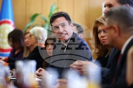 VP Iotova Meets Lecturers, Students from Bulgarian Language and Literature Department at Ankara University