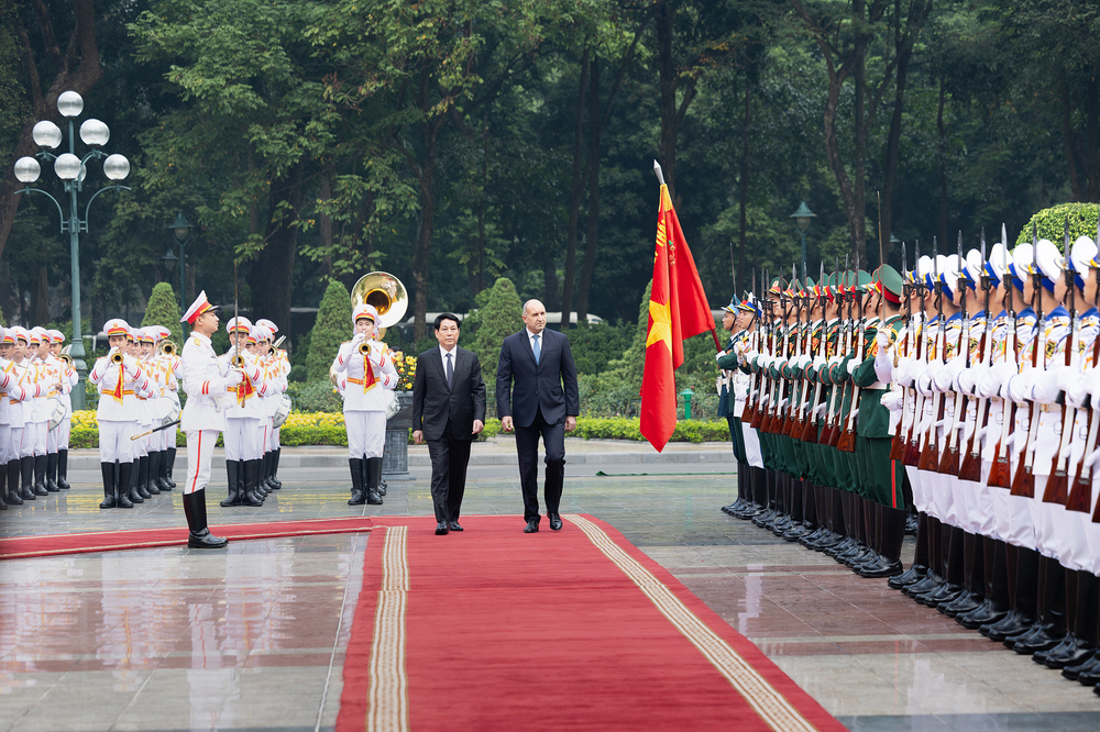 Президентите Румен Радев и Лъонг Къонг: България и Виетнам се стремят към разширяване на двустранното сътрудничество с акцент върху инвестиционния и търговски обмен