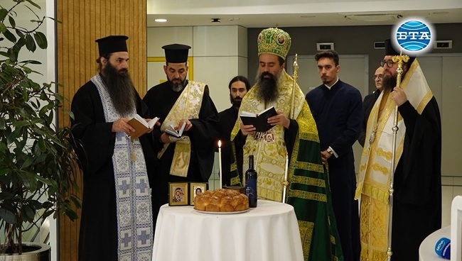 С водосвет за здраве бяха открити четири нови операционни зали в болница „Света Екатерина“ – София