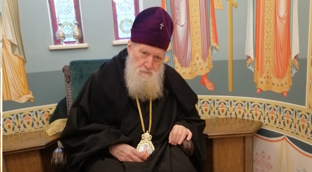 На празника Сретение Господне патриарх Неофит се помоли за мир в родината и по света