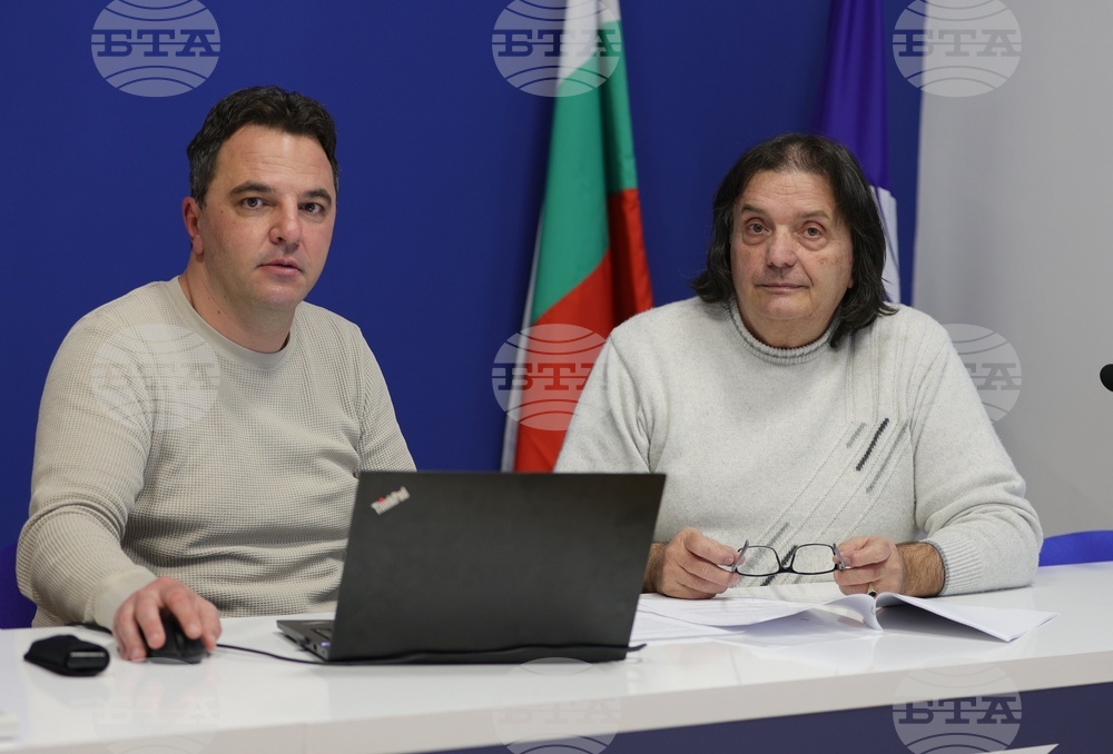 Национален пресклуб на БТА-Русе - ноемврийски брой на списание ЛИК - фестивал „Синелибри” - представяне