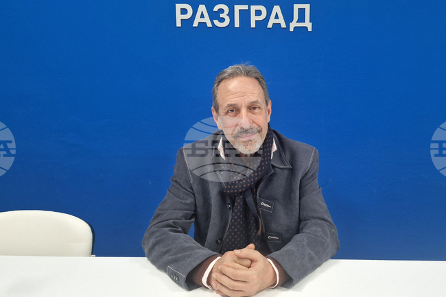 Национален пресклуб на БТА Разград - ноемврийски брой на списание ЛИК - фестивал „Синелибри” - представяне