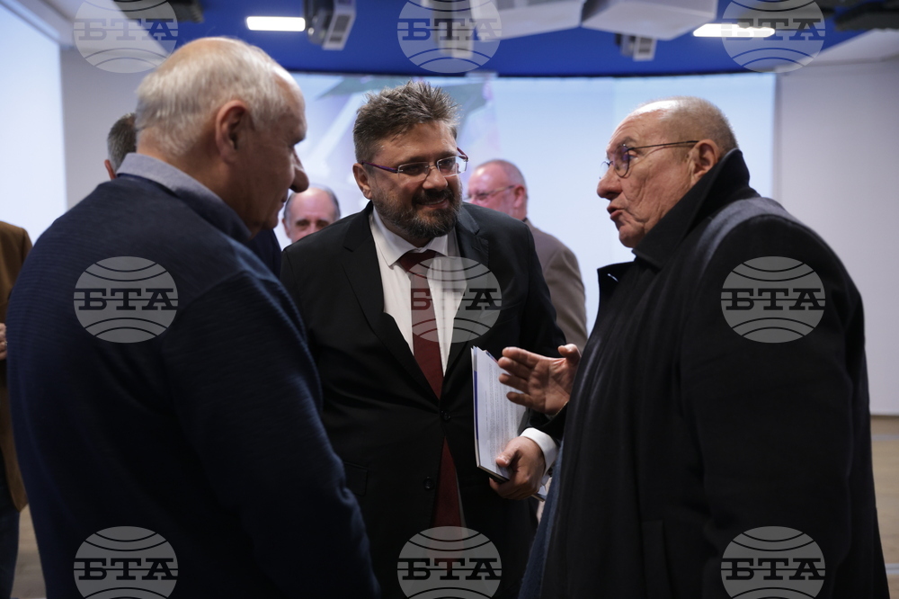 БТА - ноемврийски брой на списание ЛИК - фестивал „Синелибри” - представяне