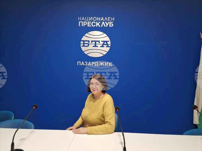 Нищо не може да замести фестивалния живот. Буквално „живееш“ това, което се случва по време на един фестивал, каза Дани Коцева в Пазарджик