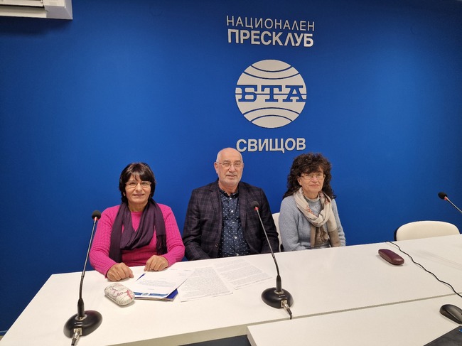 Представители на театралното изкуство в Свищов присъстваха на представянето на новия брой на сп. ЛИК - "Синелибри на 10" в Националния пресклуб на БТА в града