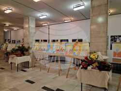 Учениците подредиха изложба по случай патронния си празник.