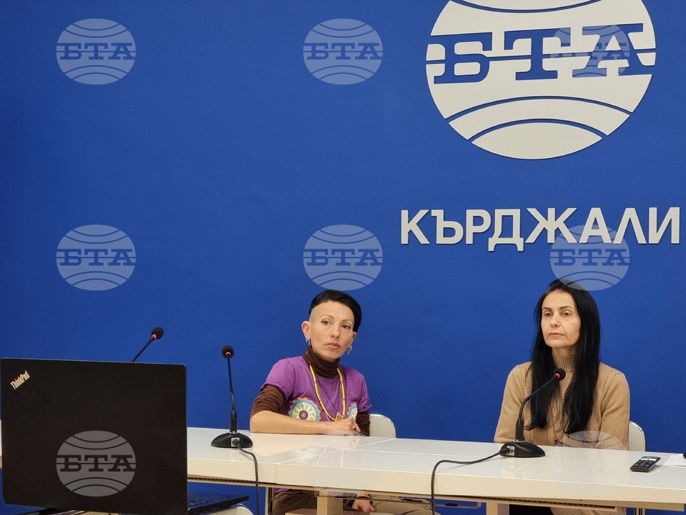 Национален пресклуб на БТА Кърджали - ноемврийски брой на списание ЛИК - фестивал „Синелибри” - представяне