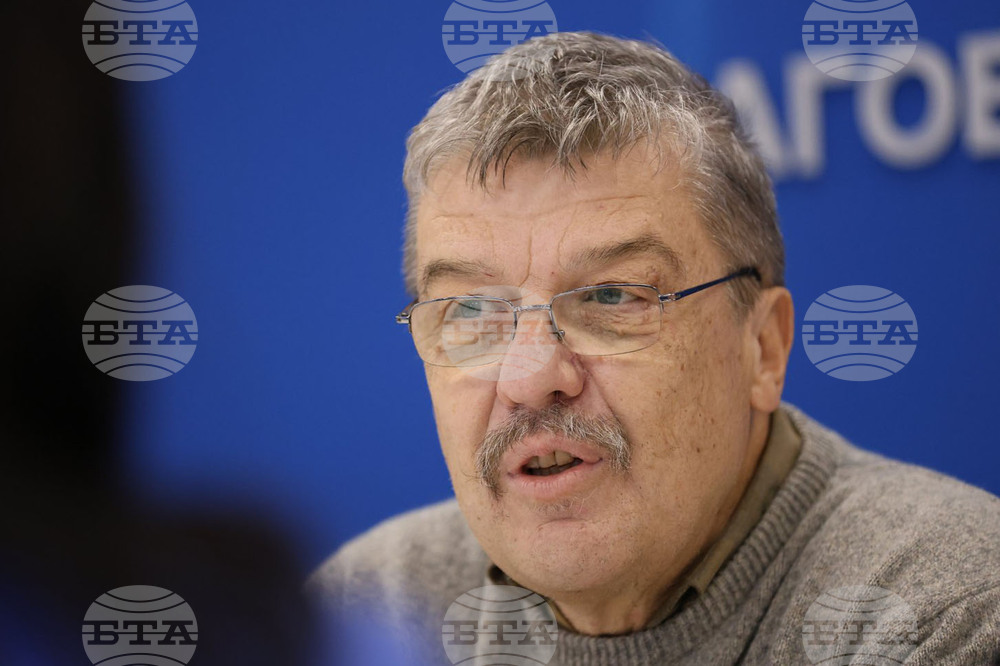 Национален пресклуб на БТА-Благоевград - ноемврийски брой на сп. ЛИК - представяне