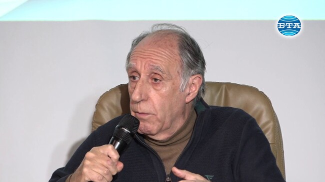 „Синелибри“ може да се обновява с всеки нов сезон, защото киното непрекъснато посяга с изкушение към литературата, каза проф. Божидар Манов