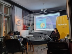 Дискусия - изкуствен интелект - фалшиви новини -  проект -  AI4Debunk - СБЖ