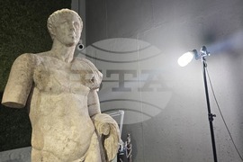  Петрич - Исторически музей - мраморна статуя - "Хераклея Синтика"