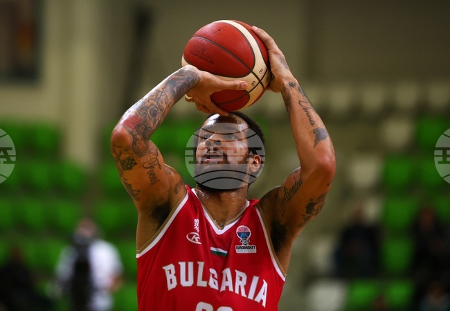 Нова рокада в националния отбор по баскетбол на България, очаква се Брандън Йънг, а не Дий Бост